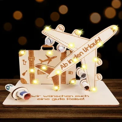 Produktbild von Geldgeschenk-Box aus Holz - Flugzeug-Motiv zur Reisefinanzierung - Reisekasse für Urlaub - 15 x 10 x 5 cm