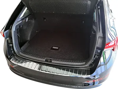 Produktbild von MIT ABKANTUNG LADEKANTENSCHUTZ Edelstahl für Skoda Scala ab 2018-
