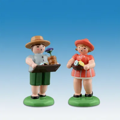 Produktbild von Holzfigur Gärtnerpaar bunt Höhe 6,5cm NEU
