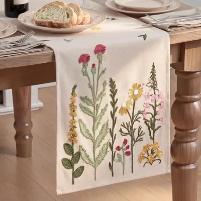 Produktbild von Weicher Kettenstickerei Tischläufer mit wilden Blumen für den Frühling, 33x183 cm, Dekoration für Küche und Sommerfest