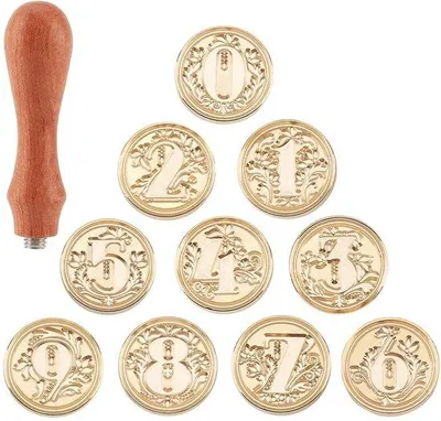 Produktbild von Wachsiegel Stempel Set 10-teilig mit Nummern Design und Holzgriff