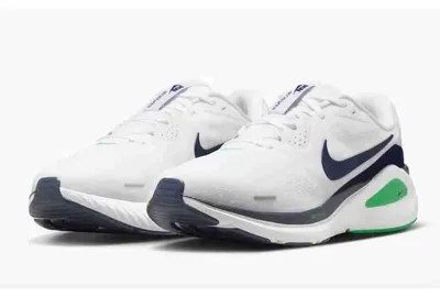 Produktbild von Nike Laufschuhe Structure 26, weiß, 42, Herren