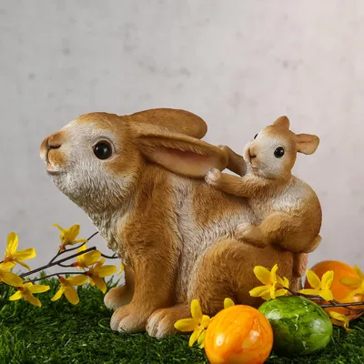 Produktbild von Spielende Hasen - sitzend - Osterhasen - Dekofigur - H: 18,5cm - Polyresin - braun