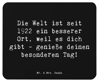 Produktbild von Mr. & Mrs. Panda Mousepad Spruch 1922 Geburtstag - Schwarz - Geschenk, mausteppich, Happy Birthday, besonderes, mousematte, die Welt ist seit, Mauspad, Alter, geboren
