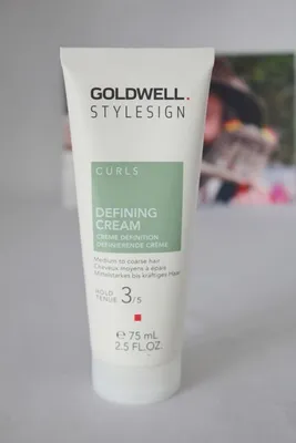 Image de Crème définissante pour cheveux bouclés Stylesign 75 ml