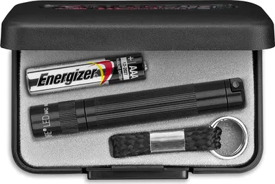 Produktbild von Mag-Lite J3A012 Solitaire LED Taschenlampe in Schwarz inkl. 1 AAA Batterie, Schlüsselband & Geschenkbox