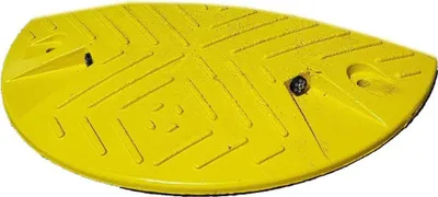Produktbild von UvV Tempohemmschwelle 20 Km/h aus Recyclingmaterial (Bodenschwelle) zur Verkehrsberuhigung(25 cm - gelb)