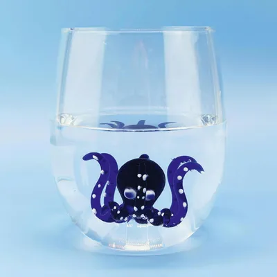 Image de Winkee - Verre pieuvre fait main | Verre à boire en cristal | Verre à dessert avec pieuvre en verre | Verres de qualité pour toutes les occasions | Cadeau d'anniversaire, de mariage, de jubilé