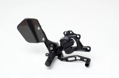 Produktbild von GILLES TOOLING VCR38GT Einstellbare Fußrastenanlage Schwarz Yamaha YZF-R1