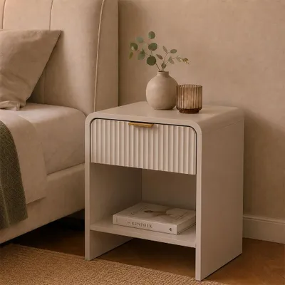 Image de Table de chevet Milton & Oldbrook Odda Beige