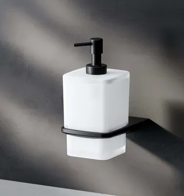 Image de Distributeur de savon mural Distributeur de savon liquide rechargeable Distributeur pour savon ou gel douche avec perçage Acier inoxydable Verre AM.PM, Noir