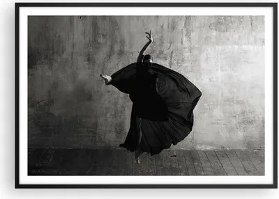 Produktbild von Gerahmtes Poster - Schwarzer Rahmen - Tanz Schwarz Kleid - 100x70 cm - Wand Bild - Wanddeko - Wandbilder - Kunstposter - Wandposter - Bilderrahmen - Bilder - Kunstdruck - P2BAA100x70-4536