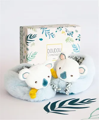 Produktbild von Doudou Geschenk-Set - Yoca Koala Erste Schuhe Set mit Rasseln 0-6 Monate
