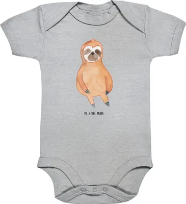 Produktbild von Mr. & Mrs. Panda Strampler Baby Faultier Zufrieden 12. - 18. Monat - Heather Grey - Geschenk, Frieden, Relaxen, Gelassenheit, babykleidung body, overall, Babybody, Pause