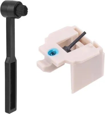 Image de Aiguille de platine vinyle avec brosse de nettoyage, audio