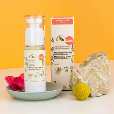 Produktbild von Kvitok Aprikosencreme mit Bananenextrakt für trockene/empfindliche Haut 30 ml
