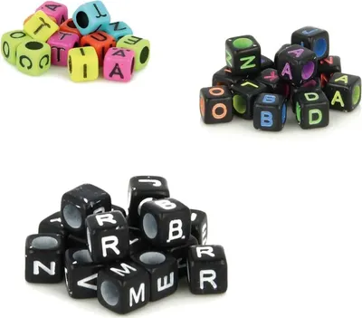 Immagine prodotto di 900 perline quadrate a forma di lettere da 6 mm - Neon, nero e bianco
