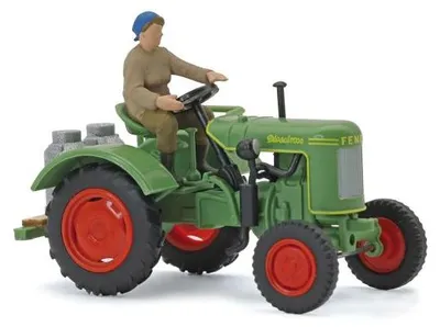 Produktbild von Busch Fendt F15 mit Bäuerin 54154