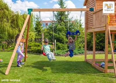 Produktbild von Fungoo Spielturm Anbauteil Modul Move+: Schaukel mit flachem Sitz & Trapez-Griff als Anbau an Gartenspielhaus, LxBxH: 275x255x220 cm; 00650