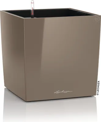 Zdjęcie produktu dla Sadzarka LECHUZA CUBE Premium 50 Taupe wysoki połysk | sadzarka z systemem nawadniania | powierzchnia wysoki połysk | 49 x 49 x 49,5 cm | 16565