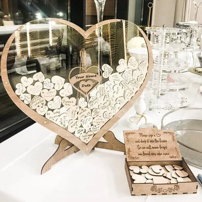 Produktbild von Holzherz Hochzeit Gästebuch Rahmen mit Holzschild Herzen Gästeliste für Hochzeitsdekoration Jahrestag 60 Herzen