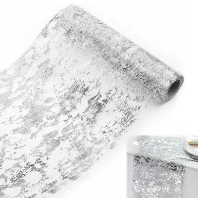 Obrázok produktu pre Strieborná lesklá obrusovka, 28 x 900 cm, polyester