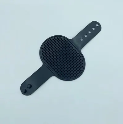 Zdjęcie produktu dla Go Go Gadget – Szczotka do pielęgnacji dla kotów, psów i królików – idealna do czesania Twoich zwierząt! - Czarna