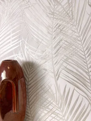 Produktbild von NEWROOM Tapete Creme Vliestapete Dschungel - Mustertapete Modern Weiß  Palmen Blätter Blumentapete Tropisch Dschungeltapete