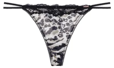Produktbild von Dorina String-Tanga Origins – Bedruckte Glänzende Microfaser, Spitzenbesatz & Pi