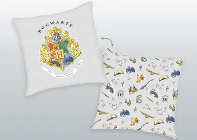Produktbild von Harry Potter Dekokissen Hogwarts Emblem 40 x 40 cm