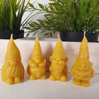 Produktbild von Bienenwachskerze Zwerg Kerze im 4 er Set 8 cm