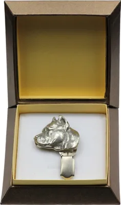 Produktbild von American Staffordshire Terrier, Amstaff I - Brosche mit Clip, Startnummernhalter, versilberte Anstecknadel für Hundeausstellungen der Marke Art-Dog