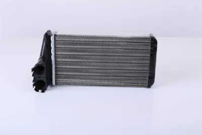 Produktbild von NISSENS 72945 Wärmetauscher Innenraumheizung Kühler passend für PEUGEOT 307 CC (3B) 307 (3A/C) 307 SW (3H) 307 Break (3E)