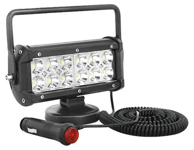 Obrázok produktu pre Prenosné LED pracovné svetlo, magnetická základňa, kompaktné a všestranné, 7 palcov, 36 W