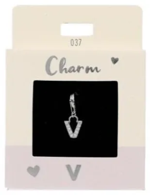 Produktbild von Depesche Charms Express yourself - Anhänger Buchstabe V, versilbert für Halsketten und Armbänder als kleines Geschenk