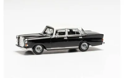 Immagine prodotto di Herpa Auto MB 200 con alettone posteriore, bianco e nero 430739-002