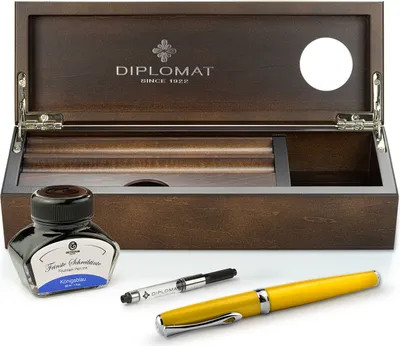 Produktbild von Füllhalter-Set Diplomat Excellence A2 Gelb mit Schreibtinte und Stiftetui aus Wenge-Holz