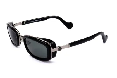 Image de Lunettes de soleil Moncler ML0127 01A, couleur noire brillante, modèle pour hommes, dimensions : 52/25/135