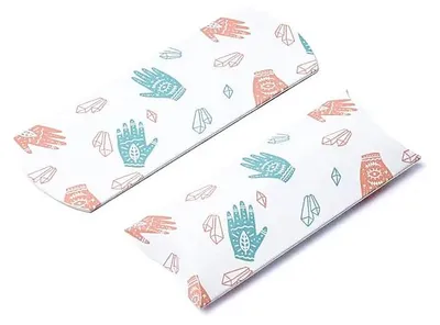Produktbild von Pillow Box S Divine Hand & Gems - 12x6cm Packung mit 20 Stück