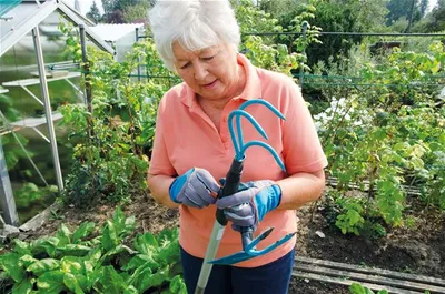Obrázek produktu pro GARDENA 03715-20 GARDENA Metall Besenstiel combisystem