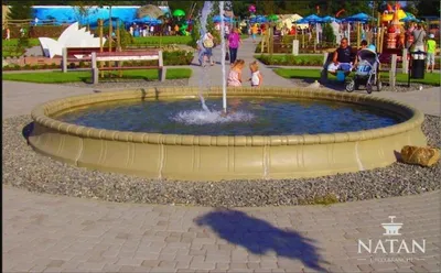Immagine prodotto di Fontana Città Giardino 600 cm Laghetto Scultura Parco Decorazione Acqua Enorme OCZKO DUE