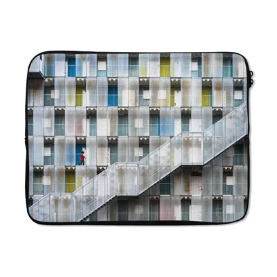 Produktbild von MuchoWow® Laptop Hülle 17 Zoll Laptoptasche Türen - Wohnungen - Treppen - Farbenfroh - Zipper - Schutzabdeckung