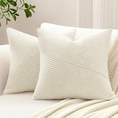 Productafbeelding van Set van 2 kussenhoezen met koordapplicaties, decoratieve kussens met een molenstreepmotief, sofa kussens, decoratieve kussenhoezen in patchworkstijl voor de woonkamer (45x45 cm, crèmekleurig)