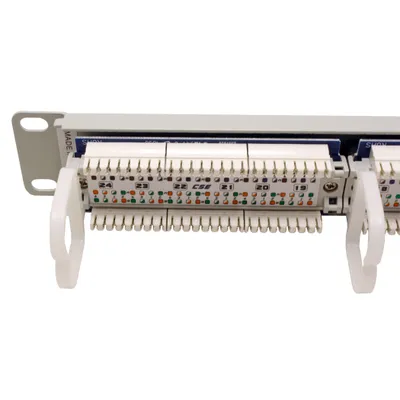 Imagen del producto de ROLINE, panel UTP de 24 puertos, categoría 5e, color gris, para montaje en rack de 19"