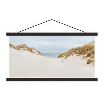 Produktbild von MuchoWow® Textilposter Das Meer hinter den Dünen 90x45 cm mit schwarzem Rahmen - Klemmleisten