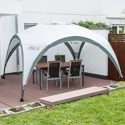 Image de Chapiteau imperméable pour fêtes et événements - Protection contre les UV et imperméabilité