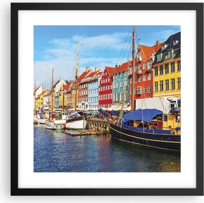 Produktbild von Gerahmtes Poster - Schwarzer Rahmen - Kopenhagen Nahavn Schiffe - 40x40 cm - Wand Bild - Wanddeko - Wandbilder - Wandposter - Bilderrahmen - Bilder - Kunstdruck - Wandbild - P2BAC40x40-4205