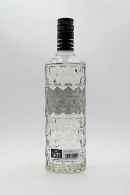 Produktbild von Three Sixty Vodka Original Diamond Filtrated | 37,5 % vol | 0,7 l
