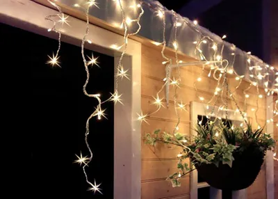 Zdjęcie produktu dla Kurtyna świąteczna LED, sople, 120 diod LED, ciepła biel, 3x0,7m