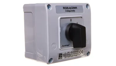 Obrázek produktu pro Vačkový spínač 0-1 3P 10A v pouzdře s černým knoflíkem SK10-2.8211OB11